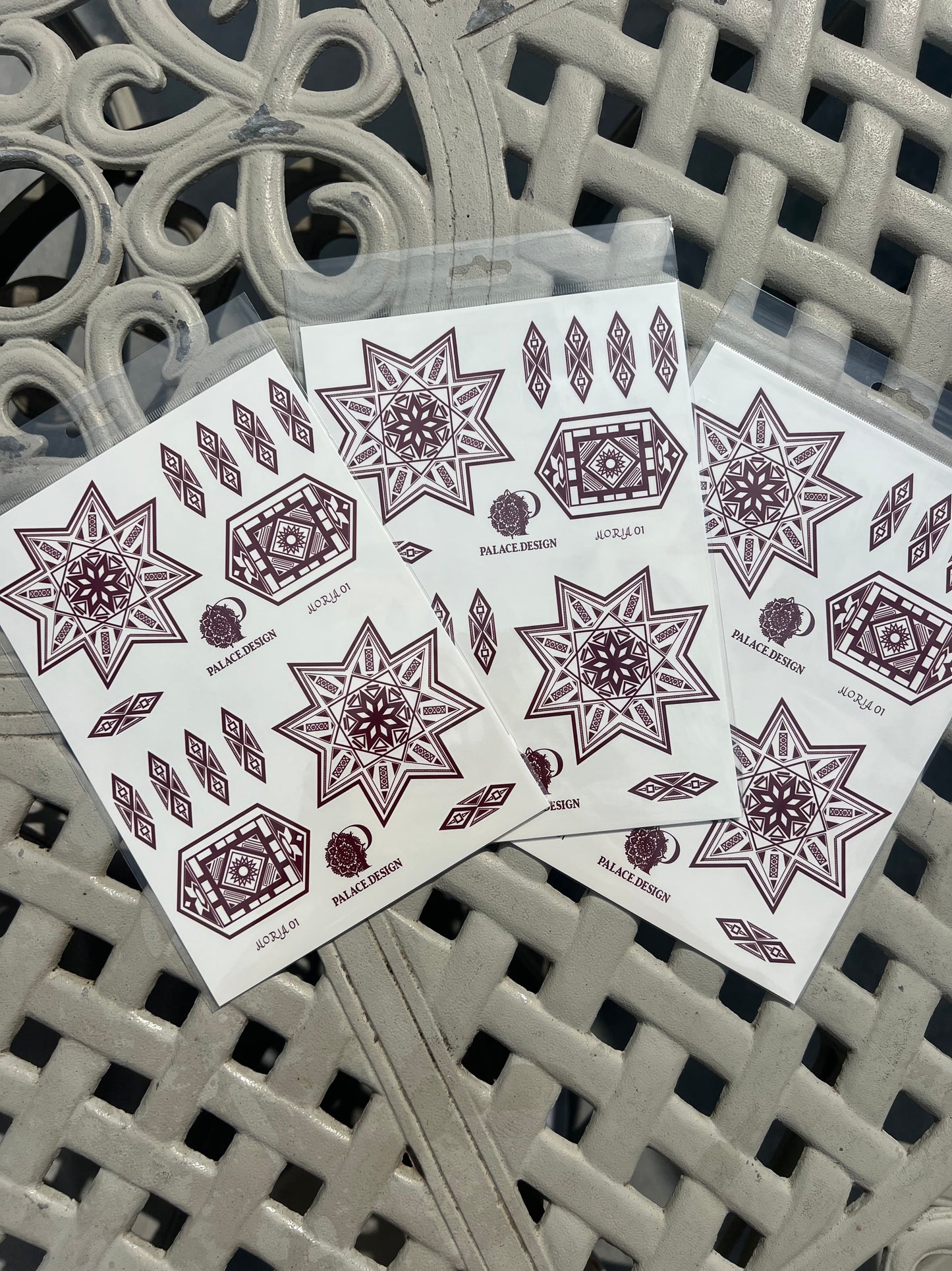 Artisans Hands - Star Temporary Tattoo
