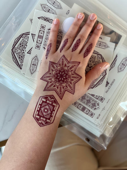 Artisans Hands - Star Temporary Tattoo